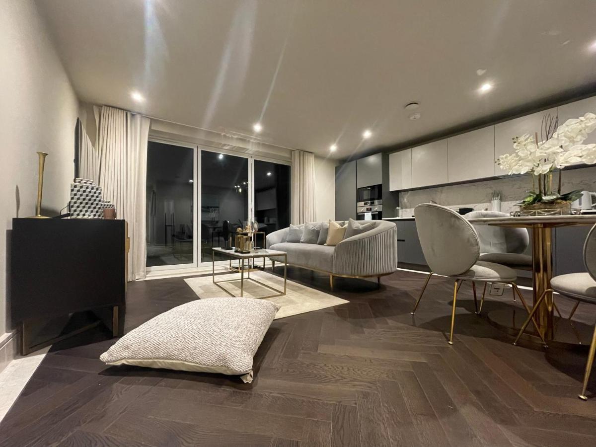 Sophisticated 1Br, 1 Ba Chigwell Designer Flat Chcl F2 Apartment Luaran gambar