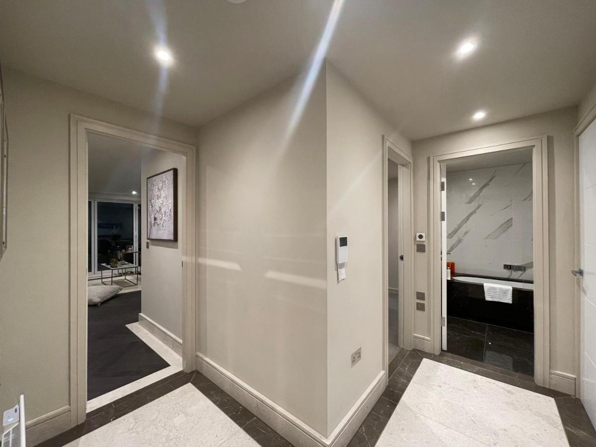 Sophisticated 1Br, 1 Ba Chigwell Designer Flat Chcl F2 Apartment Luaran gambar